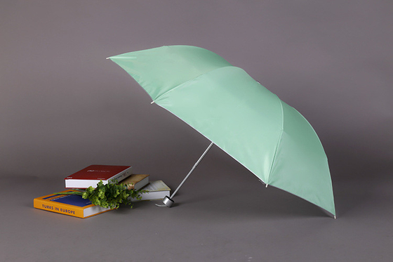 Custom Logo Print 7K 3 Folding Umbrella with Plastic Handle and 94cm Open Diameter