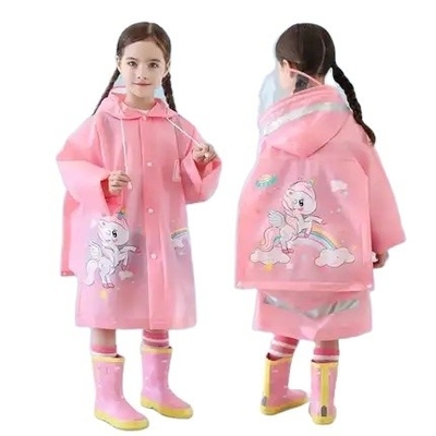Travel-Ready Polyester Kids Raincoat Poncho for Lightweight and Breathable Protection