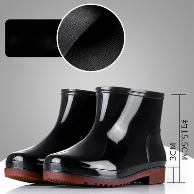 High Tube Rain Boots for Men Made of Plastic in Customized Color and Durable Material