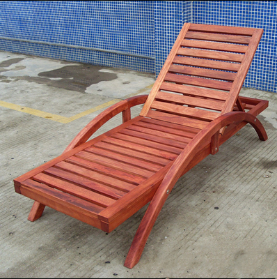 Relaxing Outdoor Furniture Pine Wood Recliner for Casual Seating at the Beach or Pool