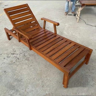 Relaxing Outdoor Furniture Pine Wood Recliner for Casual Seating at the Beach or Pool