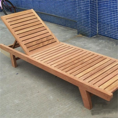 Relaxing Outdoor Furniture Pine Wood Recliner for Casual Seating at the Beach or Pool