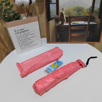 UV Protection Advertising/Gift Umbrella with Customized Logo and Polyester Material
